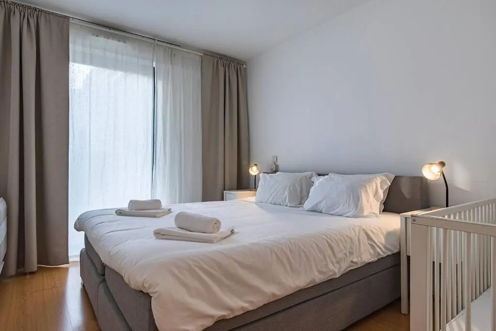 Downtown 2-Bedroom Apartment W/Terrace Lissabon Portugal